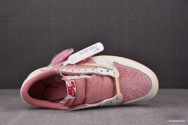 OG DM7866-600 x Travis Scott SP Low AJ 1 1104